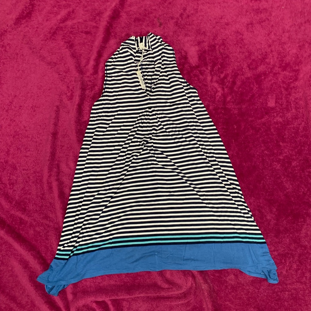 Max Studio Dress NWT’s